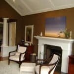 toronto painters paint a room chocolate