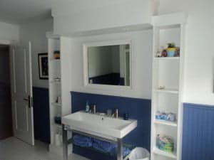 toronto painters paint wainscoting blue