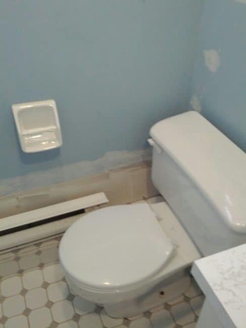 Removing Mildew In Bathroom image