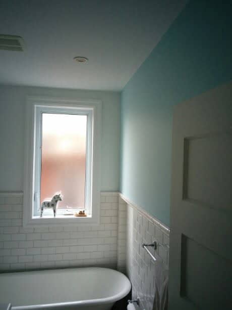 Painting A Feature Wall Painting A Feature Wall