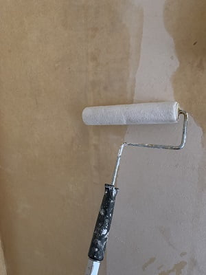 wetting wallpaper